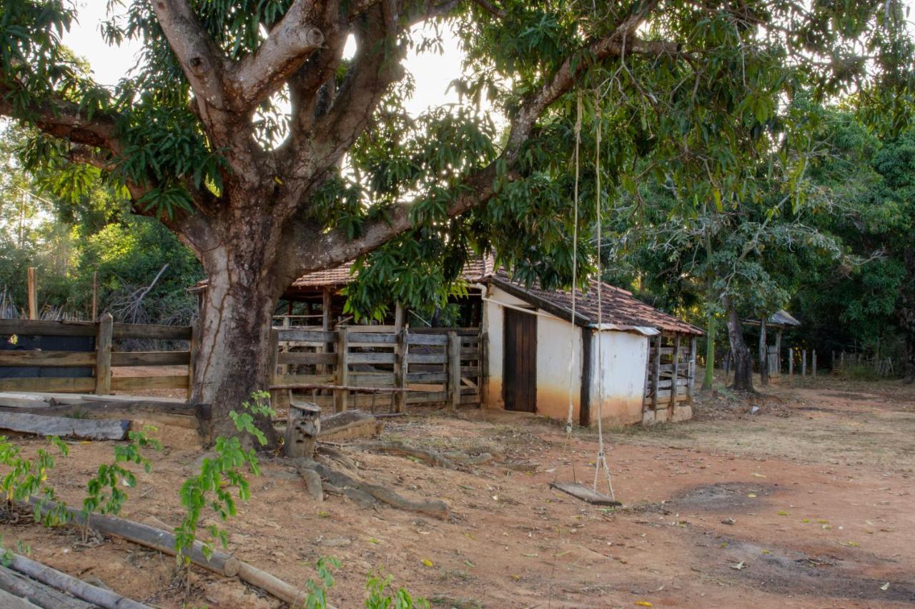 Fazenda Com Piscina E Churrasqueira Br-135 Proximo Curvelo Corinto E Morro Da Garca Bagian luar foto